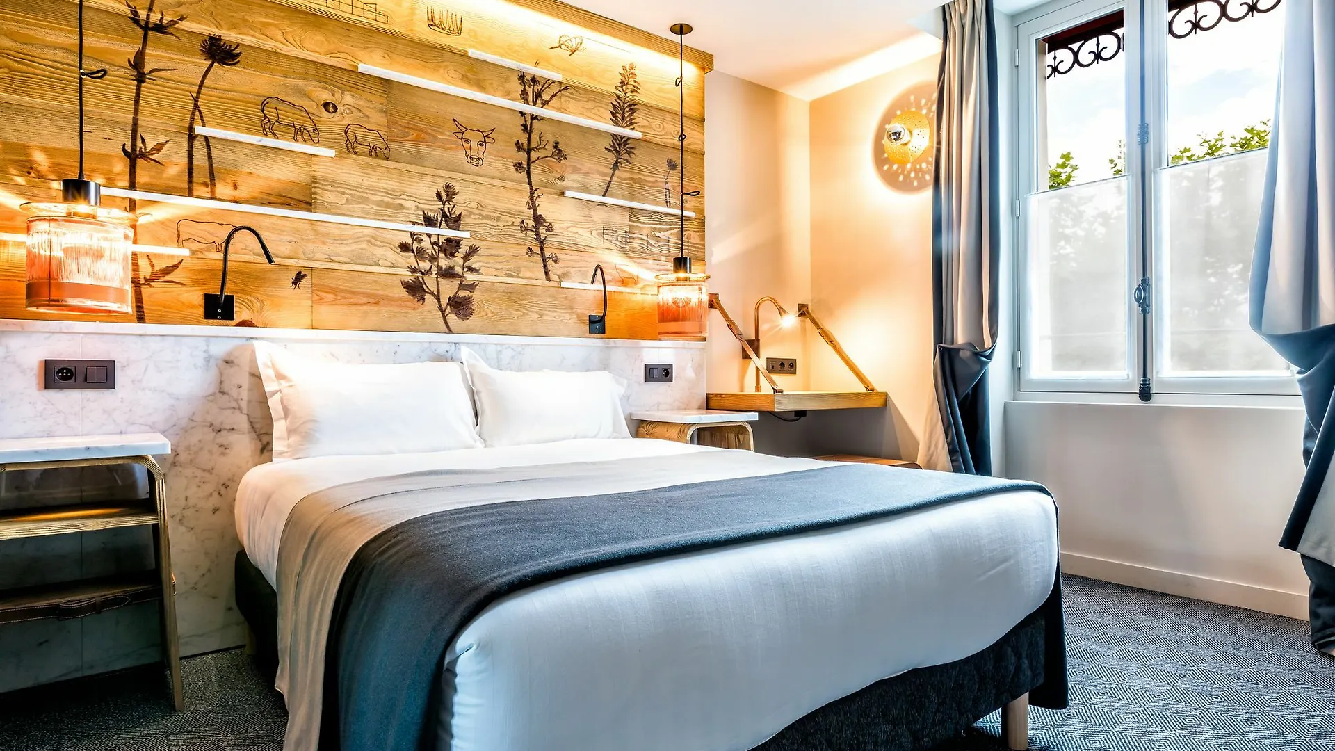 Hotel Restaurant Au Boeuf Couronne Parijs