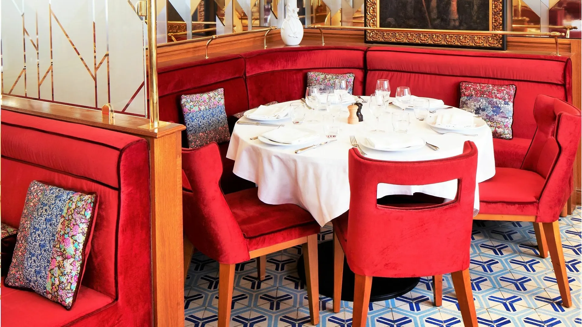 Hotel Restaurant Au Boeuf Couronne Parijs